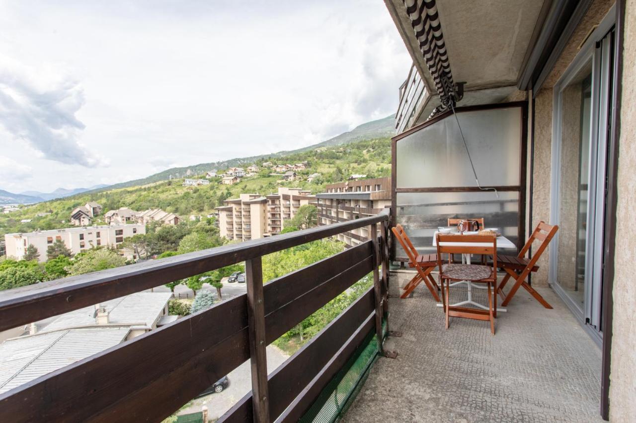 Le Mirador - Avec Balcon Vue Et Montagnes Apartment Embrun
